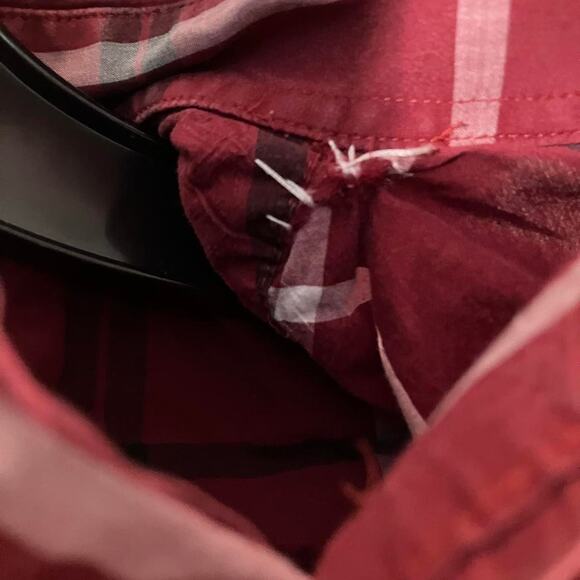 Roundtree Yorke Red Plaid Repaired Button‎ Up Shirt - Picture 5 of 6